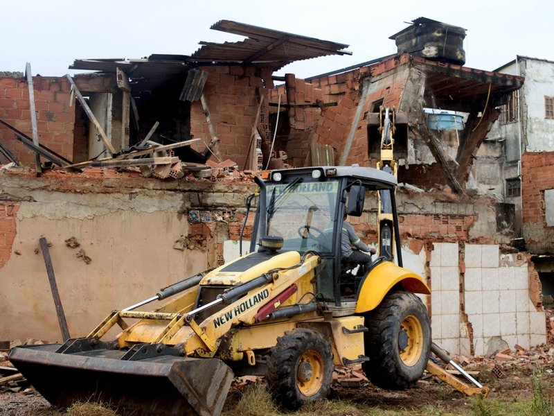 demolicao-de-casas-antigas-em-sao-paulo-small-1