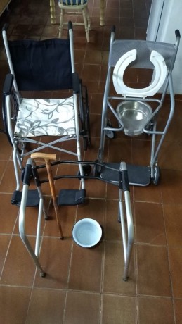 cadeira-de-rodas-cadeira-de-banho-big-0
