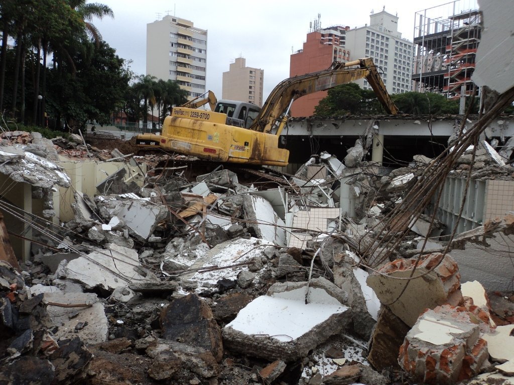 servico-de-demolicao-em-geral-big-0