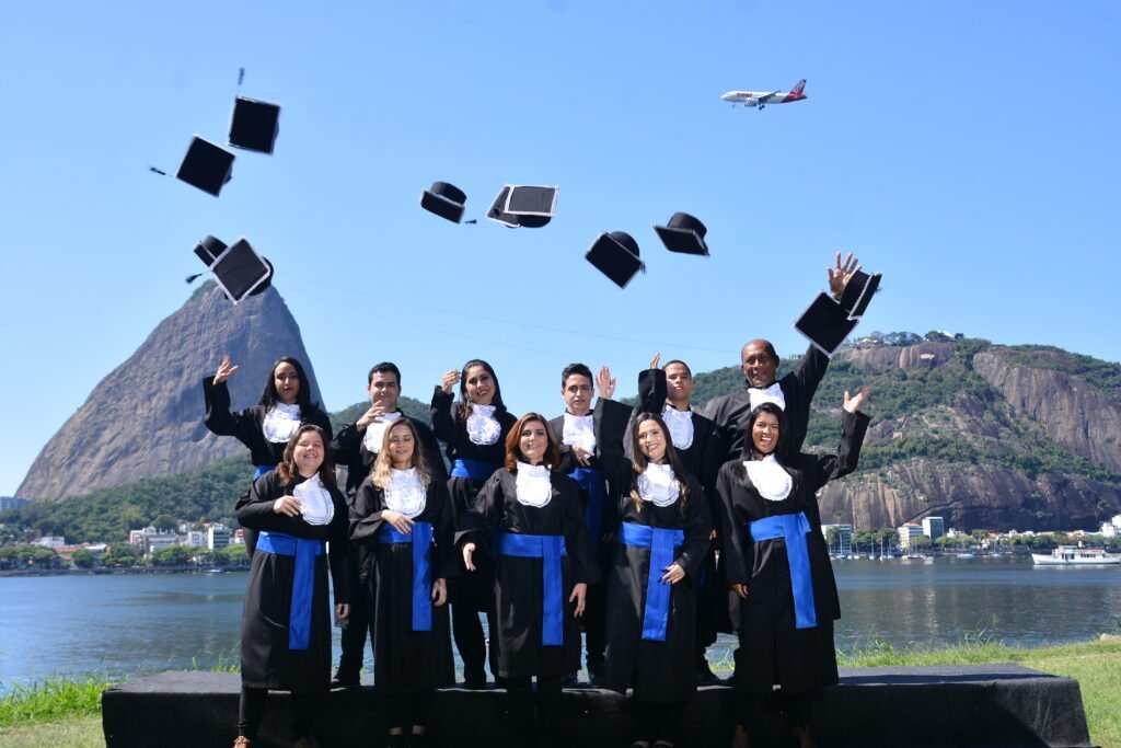 ensino-medio-e-superior-ead-pague-so-apos-receber-big-2