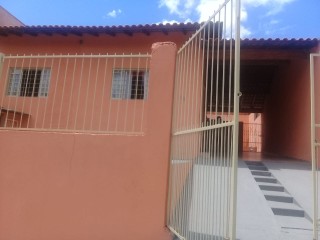 Vendo Casa no Jd. Parigot Souza II - Londrina/PR.